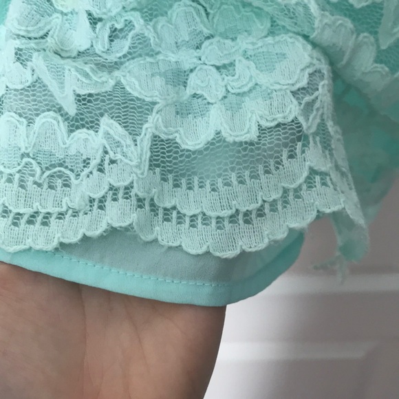 Women’s Blouse (tank top) - Picture 2 of 4